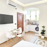 New Close To Sea And Downtown Vlore